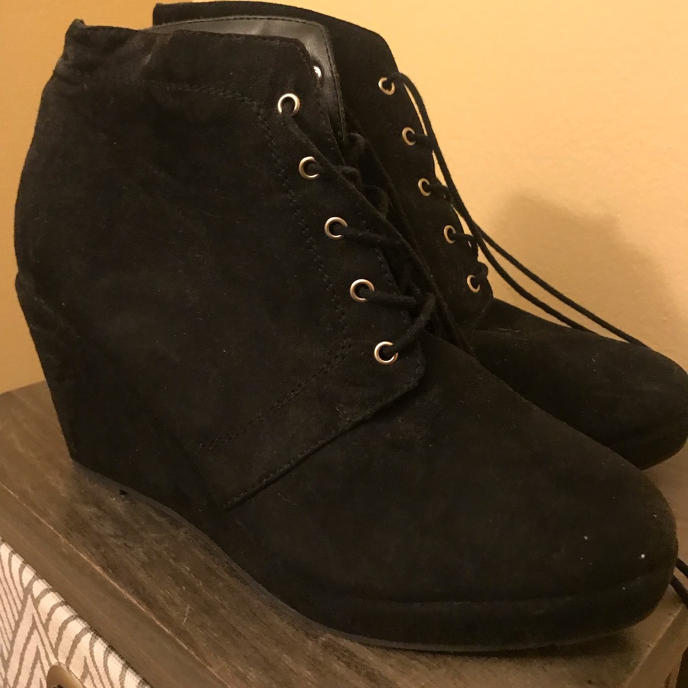 Black wedge booties